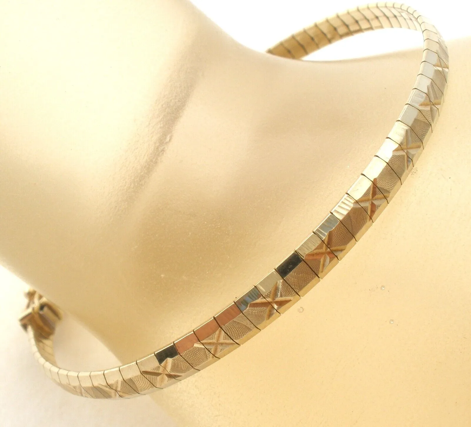 10K Gold Flexible Bangle Bracelet Vintage