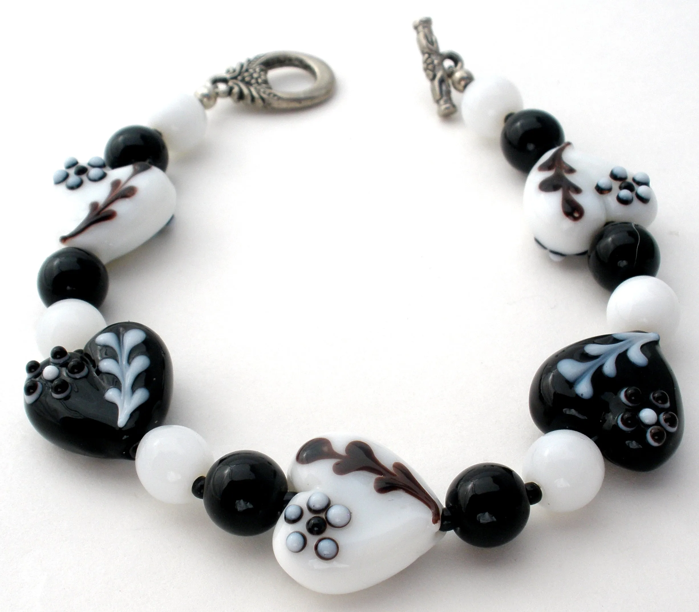 Black & White Flower Lampwork Bead Bracelet