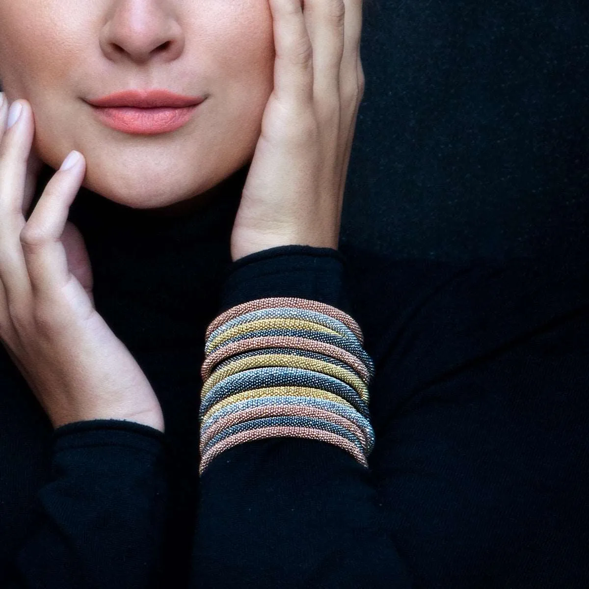 Black Gold Plated Small Mesh Bracelet